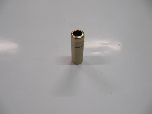 81190972 - valve guide