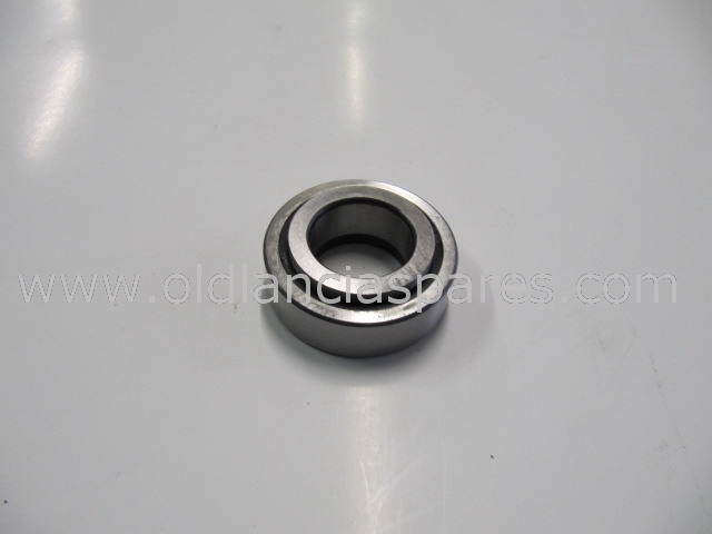 82048397 - clutch bearing