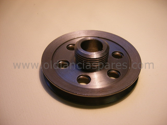 82125853 - Pulley crank shaft