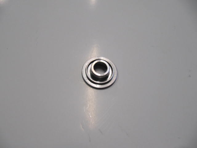 82129613 - cap valve spring