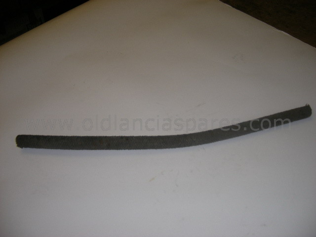 82160780 - vacuum hose