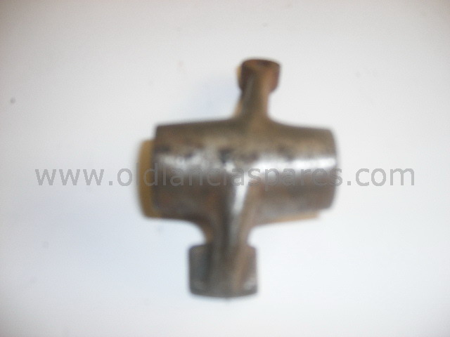 82274809 - rocker outer valve