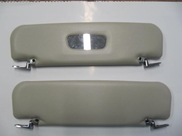 CAV891 - PAIR SUNVISOR