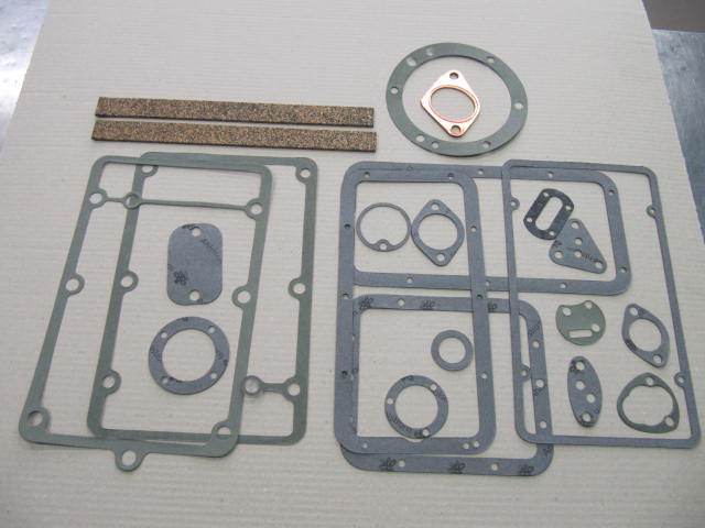 cav901 - engine gaskets set