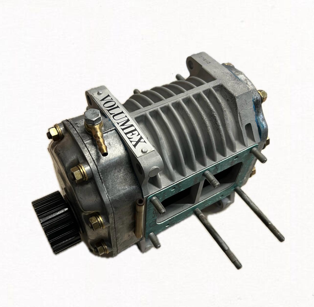 CAV3030 - Compressore volumetrico perfettamente revisionato con giochi dei lobi strettissimi! Modello R30 applicato su Lancia Beta VX e Lancia Trevi VX.