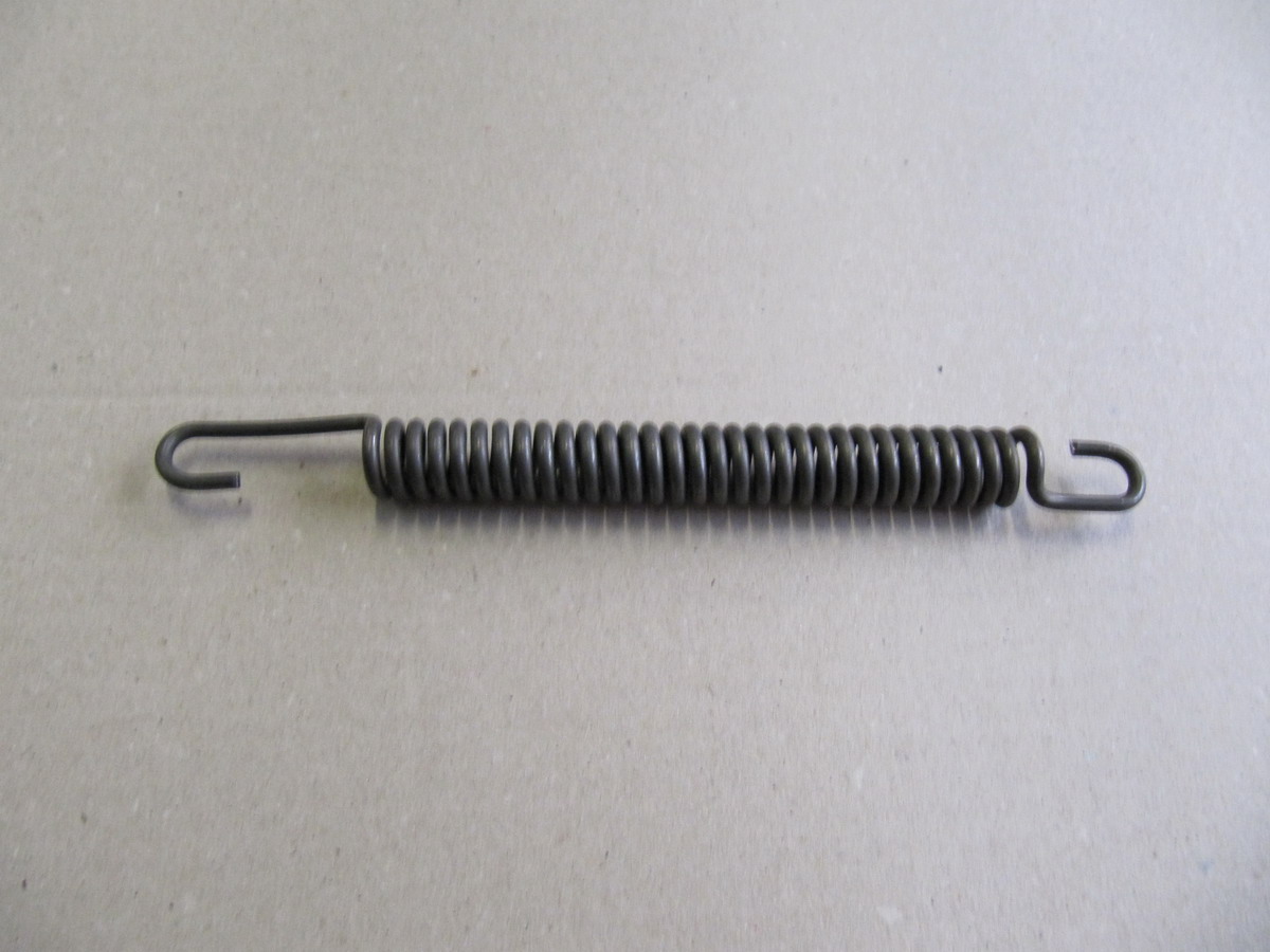 82137751 - CLUTCH RETURN SPRING