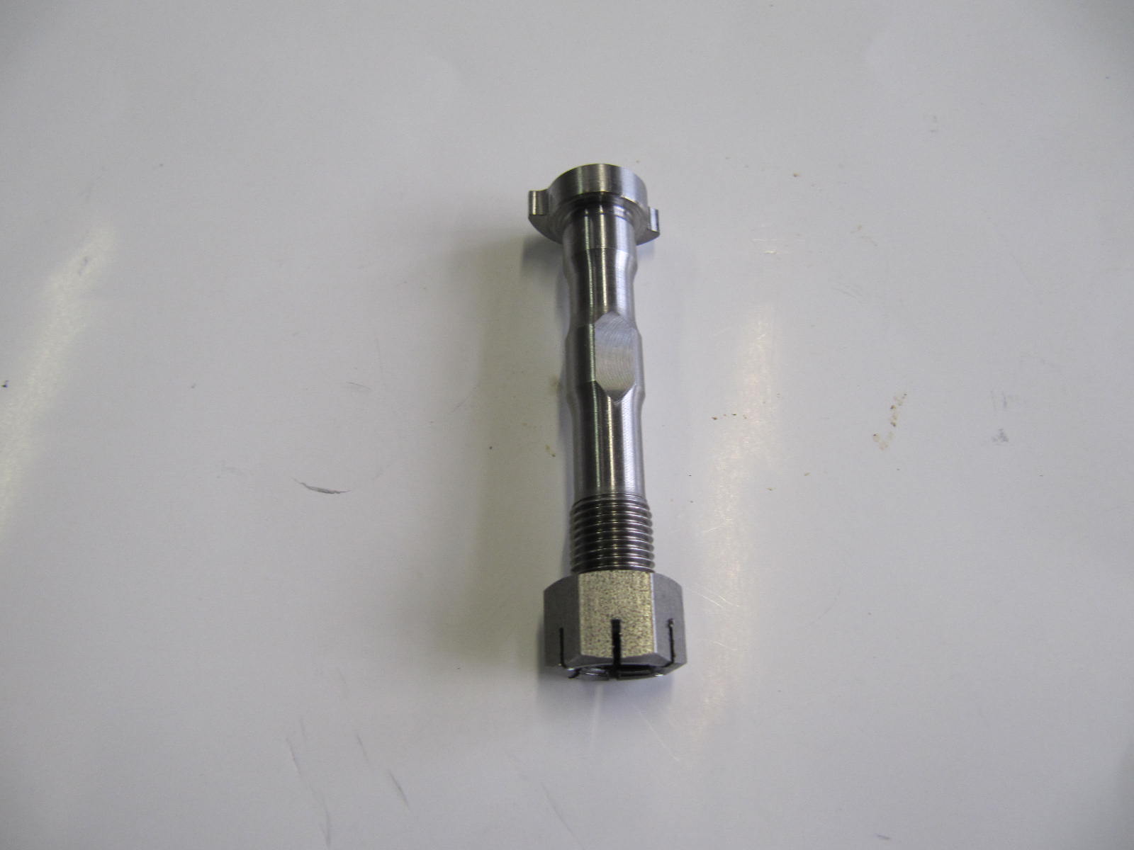 cav1125 - Connecting rod bolt + nut 2800 type