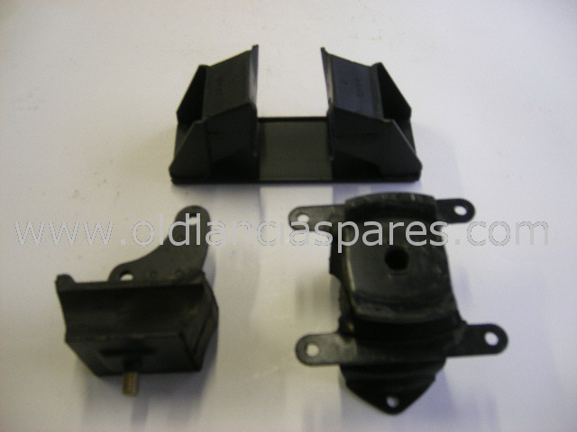 cav534 - set engine mounts