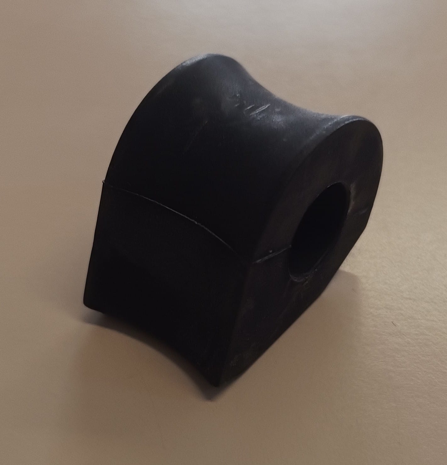 Tassello della barra stabilizzatrice anteriore centrale per Lancia Beta