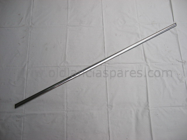 Coppia modanature sottoporta