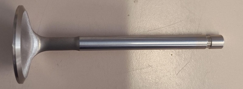 Valvola aspirazione per Osca 1600
Dimensioni 40,5 8 109