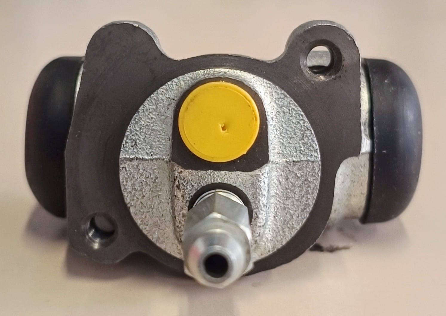 Cilindretto Posteriore fiat 241