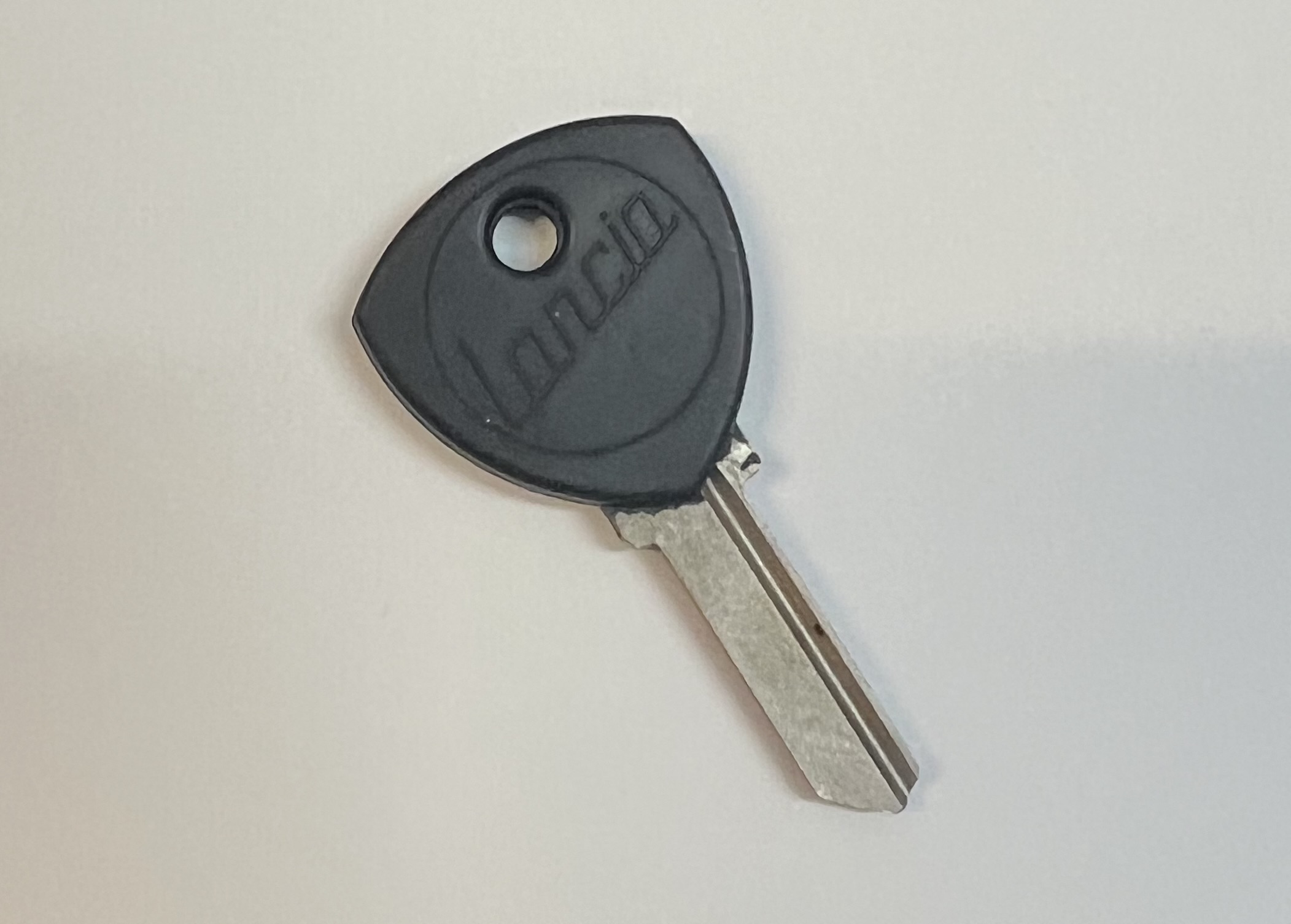 Chiave Lancia nera grezza modello A