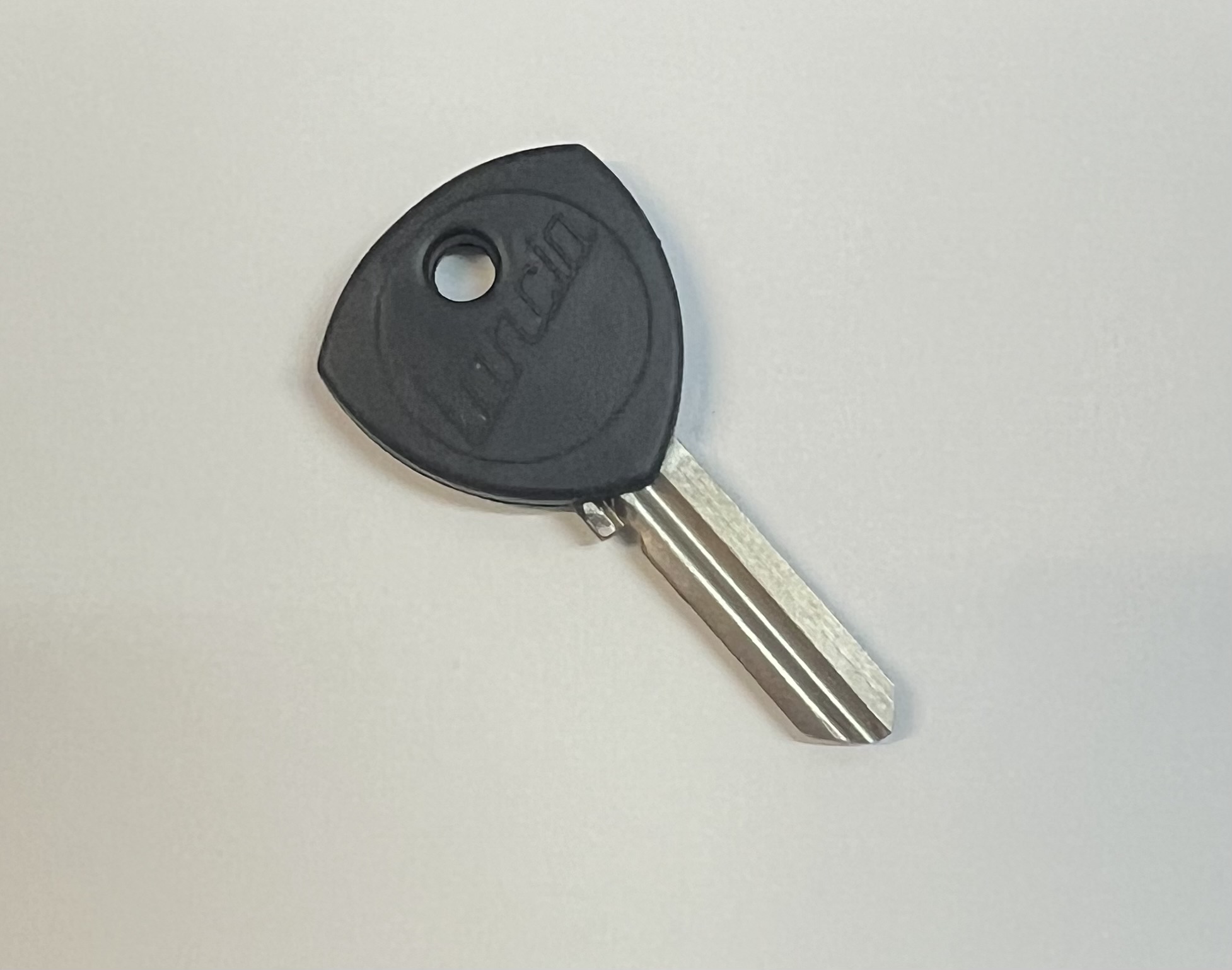 Chiave Lancia nera grezza modello D