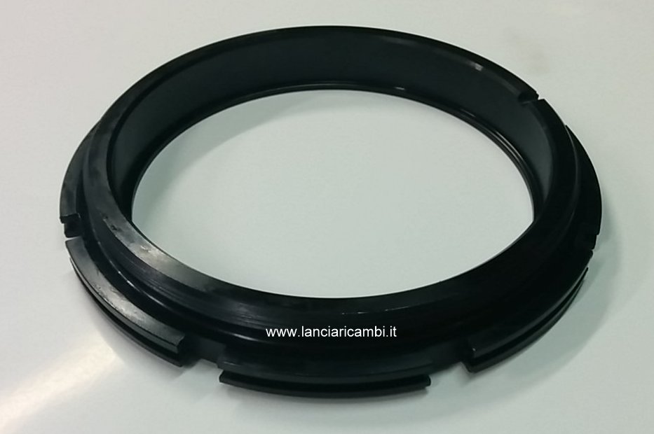 Ghiera bloccaggio anello esterno cuscinetto ruote posteriori Flaminia