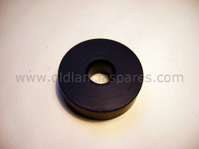 Tassello inferiore sostegno motore