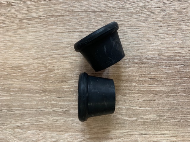 Gommino per tubi cavi candele Aurelia