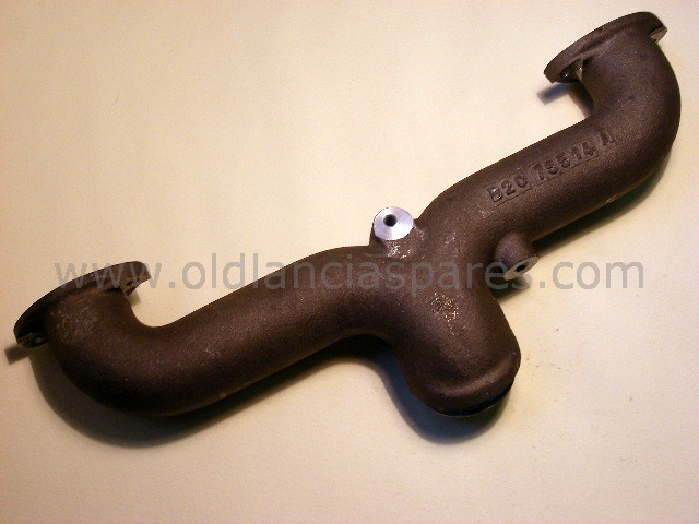 Raccordo superiore radiatore